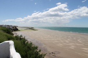 Las Grutas beach