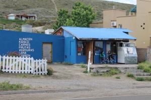 Shop in Puerto Piramides